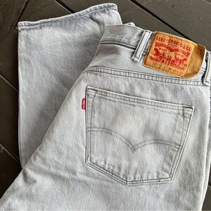 2015Levi’s 501 Jeans Lt Blue Wash Size 40x34